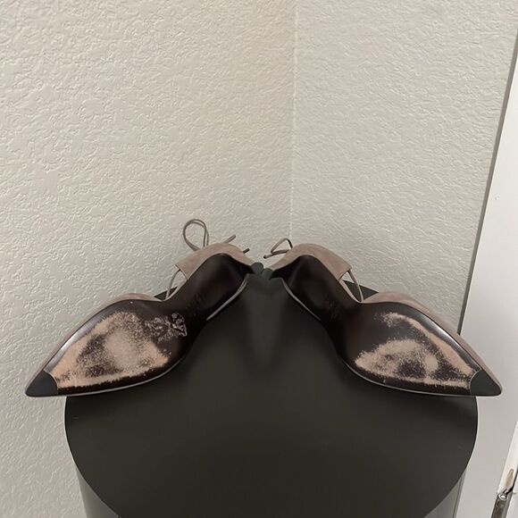 STUART WEITZMAN Gray/Beige Ankle Tie 3 Inch Heels, Size 10 - Picture 9 of 10